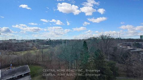 Photo 9 at 715 - 5 Shady Golfway, Flemingdon Park, Toronto