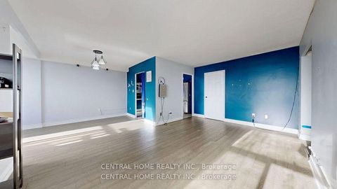 Photo 13 at 715 - 5 Shady Golfway, Flemingdon Park, Toronto