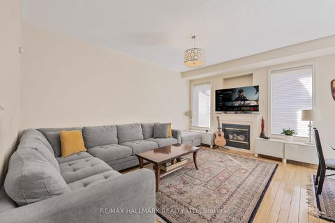 Photo 6 at 60 Cider Crescent, Oak Ridges, Richmond Hill