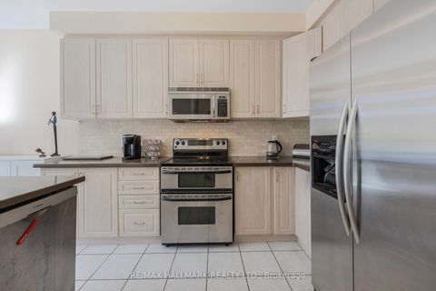 Photo 14 at 60 Cider Crescent, Oak Ridges, Richmond Hill