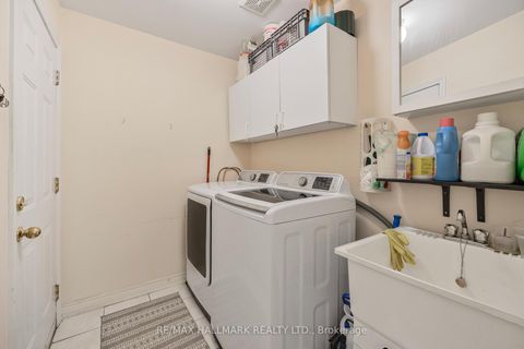 Photo 17 at 60 Cider Crescent, Oak Ridges, Richmond Hill