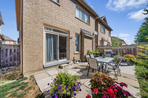 Photo 36 at 60 Cider Crescent, Oak Ridges, Richmond Hill