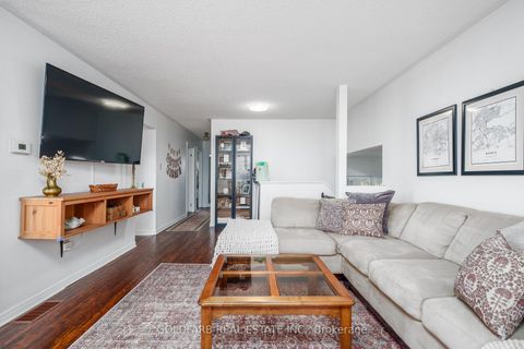 Photo 11 at 1635 Innisfil Beach Road, Alcona, Innisfil Photo 11 at 1635 Innisfil Beach Road, Alcona, Innisfil
