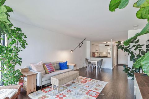 Photo 2 at 216 - 2267 Lakeshore Boulevard W, Mimico, Toronto