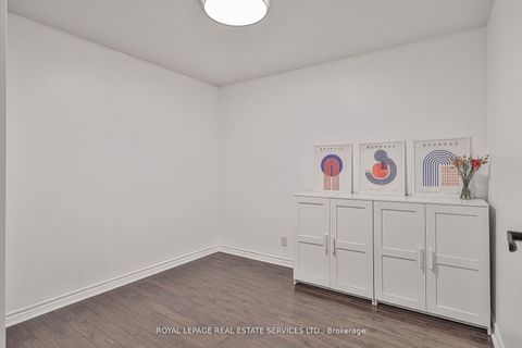 Photo 9 at 216 - 2267 Lakeshore Boulevard W, Mimico, Toronto