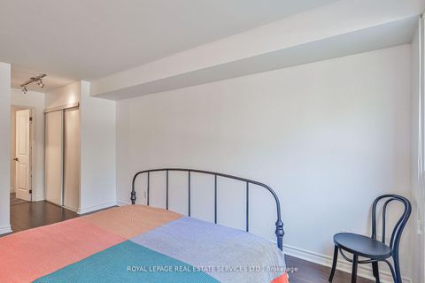 Photo 12 at 216 - 2267 Lakeshore Boulevard W, Mimico, Toronto