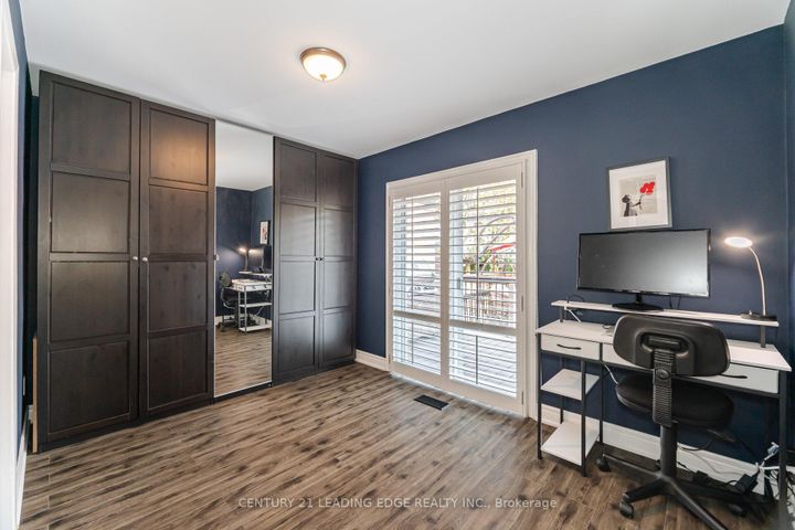 Photo 20 at 586 Curzon Avenue, Lakeview, Mississauga