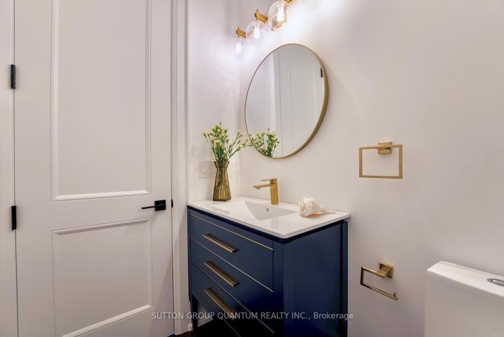 Photo 26 at 1486 Pembroke Drive, CP College Park, Oakville