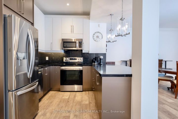 Photo 39 at 1486 Pembroke Drive, CP College Park, Oakville