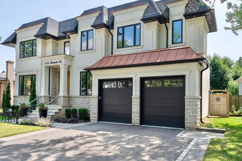Photo 3 at 1486 Pembroke Drive, CP College Park, Oakville