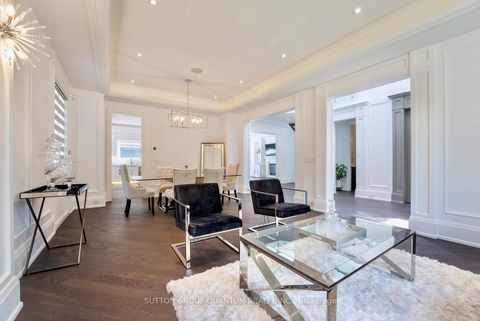 Photo 15 at 1486 Pembroke Drive, CP College Park, Oakville