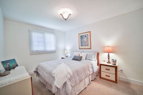 Photo 10 at 1520 Rebecca Street, SW Southwest, Oakville