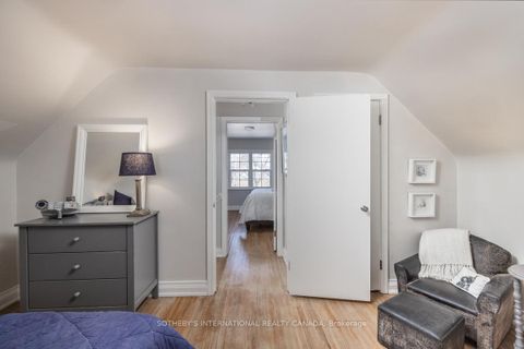 Photo 30 at 33 Southmead Road, Birchmount, Toronto
