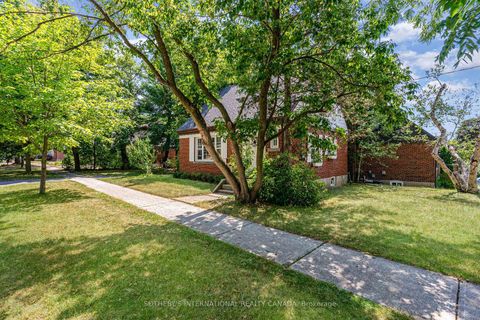 Photo 40 at 33 Southmead Road, Birchmount, Toronto