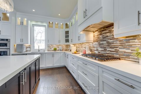 Photo 8 at 18 Ash Crescent, Long Branch, Toronto