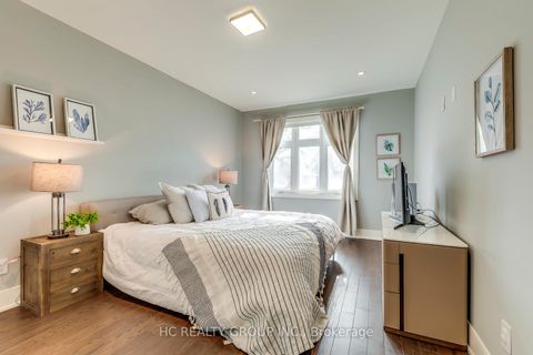 Photo 27 at 18 Ash Crescent, Long Branch, Toronto