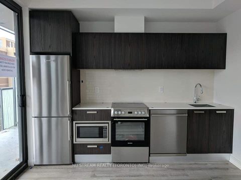 Photo 5 at 1813 - 50 Charles Street E, Yonge Corridor, Toronto