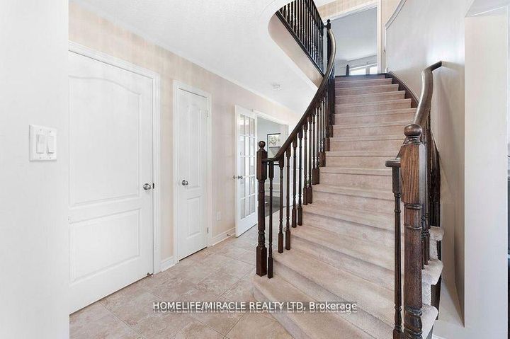 Photo 6 at 1268 Salmers Drive, Taunton, Oshawa