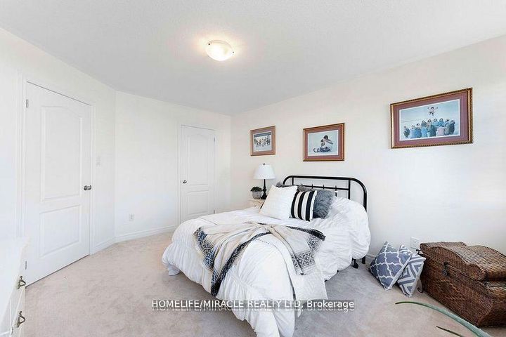 Photo 19 at 1268 Salmers Drive, Taunton, Oshawa
