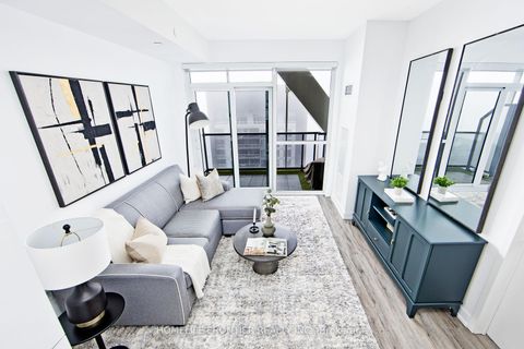 Photo 3 at 2702 - 50 Ordnance Street, Niagara, Toronto