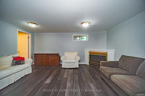 Photo 22 at 4 Devins Drive, Aurora Heights, Aurora