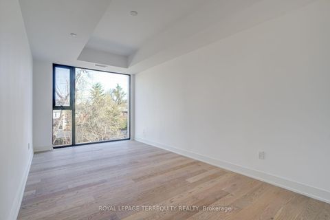 Photo 18 at 301 - 200 Keewatin Avenue, Eglinton, Toronto