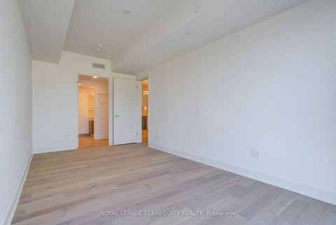 Photo 19 at 301 - 200 Keewatin Avenue, Eglinton, Toronto