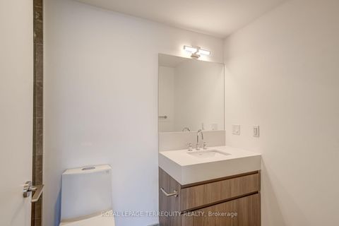 Photo 22 at 301 - 200 Keewatin Avenue, Eglinton, Toronto
