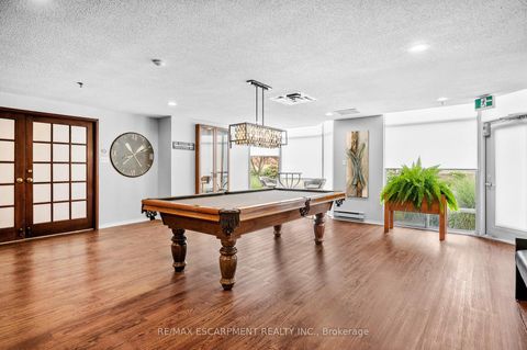 Photo 21 at 805 - 2511 Lakeshore Road W, BR Bronte, Oakville