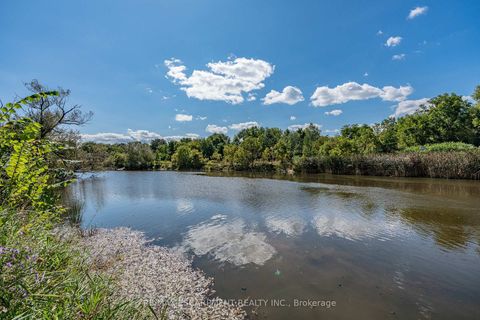 Photo 29 at 805 - 2511 Lakeshore Road W, BR Bronte, Oakville