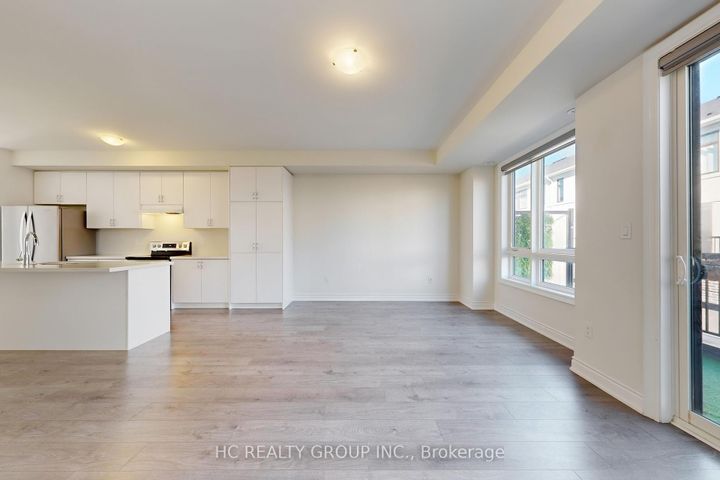 Photo 6 at 31 Thomas Armstrong Lane, Westbrook, Richmond Hill