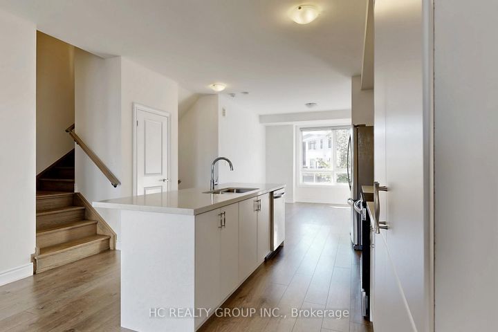 Photo 8 at 31 Thomas Armstrong Lane, Westbrook, Richmond Hill