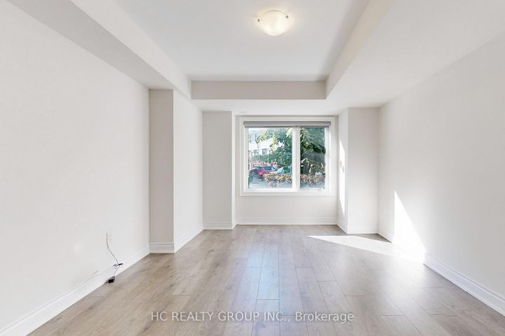 Photo 31 at 31 Thomas Armstrong Lane, Westbrook, Richmond Hill