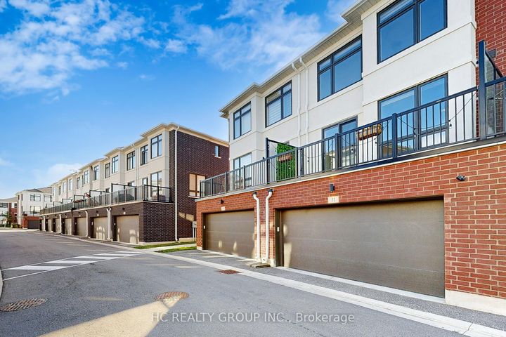Photo 46 at 31 Thomas Armstrong Lane, Westbrook, Richmond Hill