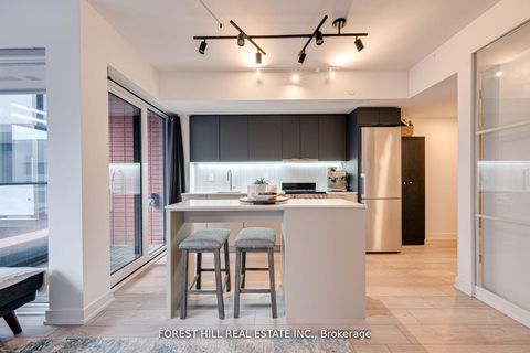 Photo 10 at 411 - 8 Tippett Road, Clanton Park, Toronto