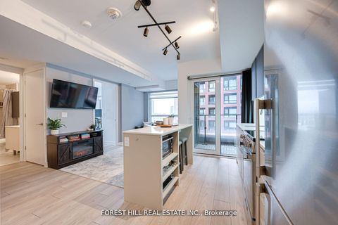 Photo 12 at 411 - 8 Tippett Road, Clanton Park, Toronto