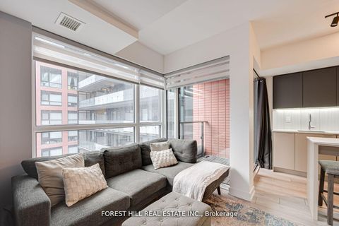Photo 15 at 411 - 8 Tippett Road, Clanton Park, Toronto