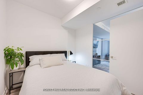 Photo 18 at 411 - 8 Tippett Road, Clanton Park, Toronto