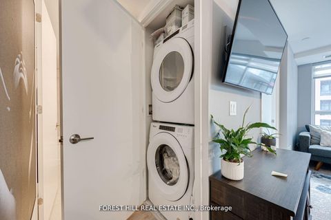 Photo 23 at 411 - 8 Tippett Road, Clanton Park, Toronto