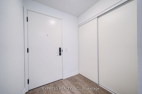 Photo 9 at 701 - 270 Dufferin Street, South Parkdale, Toronto