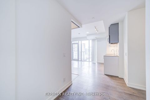Photo 19 at 701 - 270 Dufferin Street, South Parkdale, Toronto