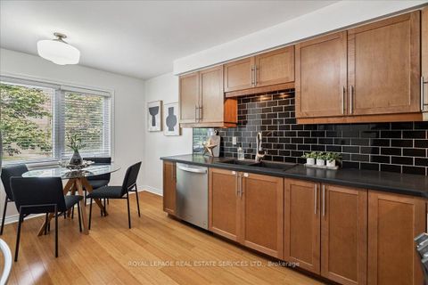 Photo 11 at 5 - 1100 Queens Avenue, CP College Park, Oakville