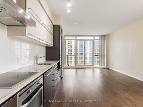 Photo 3 at Ph306 - 770 Bay Street, Bay Street Corridor, Toronto