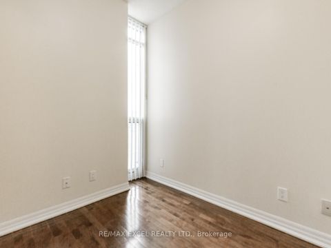 Photo 11 at Ph306 - 770 Bay Street, Bay Street Corridor, Toronto