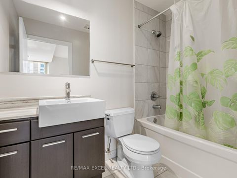 Photo 14 at Ph306 - 770 Bay Street, Bay Street Corridor, Toronto