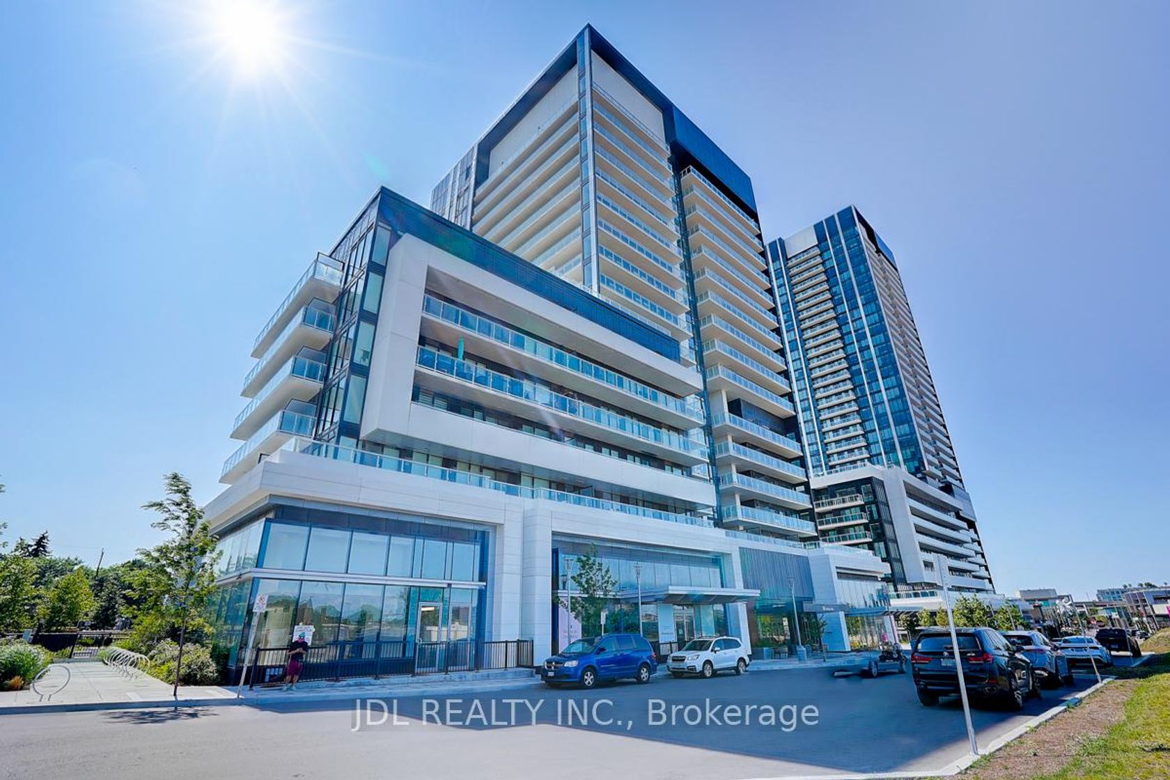1213 - 20 O'Neill Road, Don Mills, Toronto by Loree Meneguzzi Real Estate 1213 - 20 O'Neill Road, Don Mills, Toronto