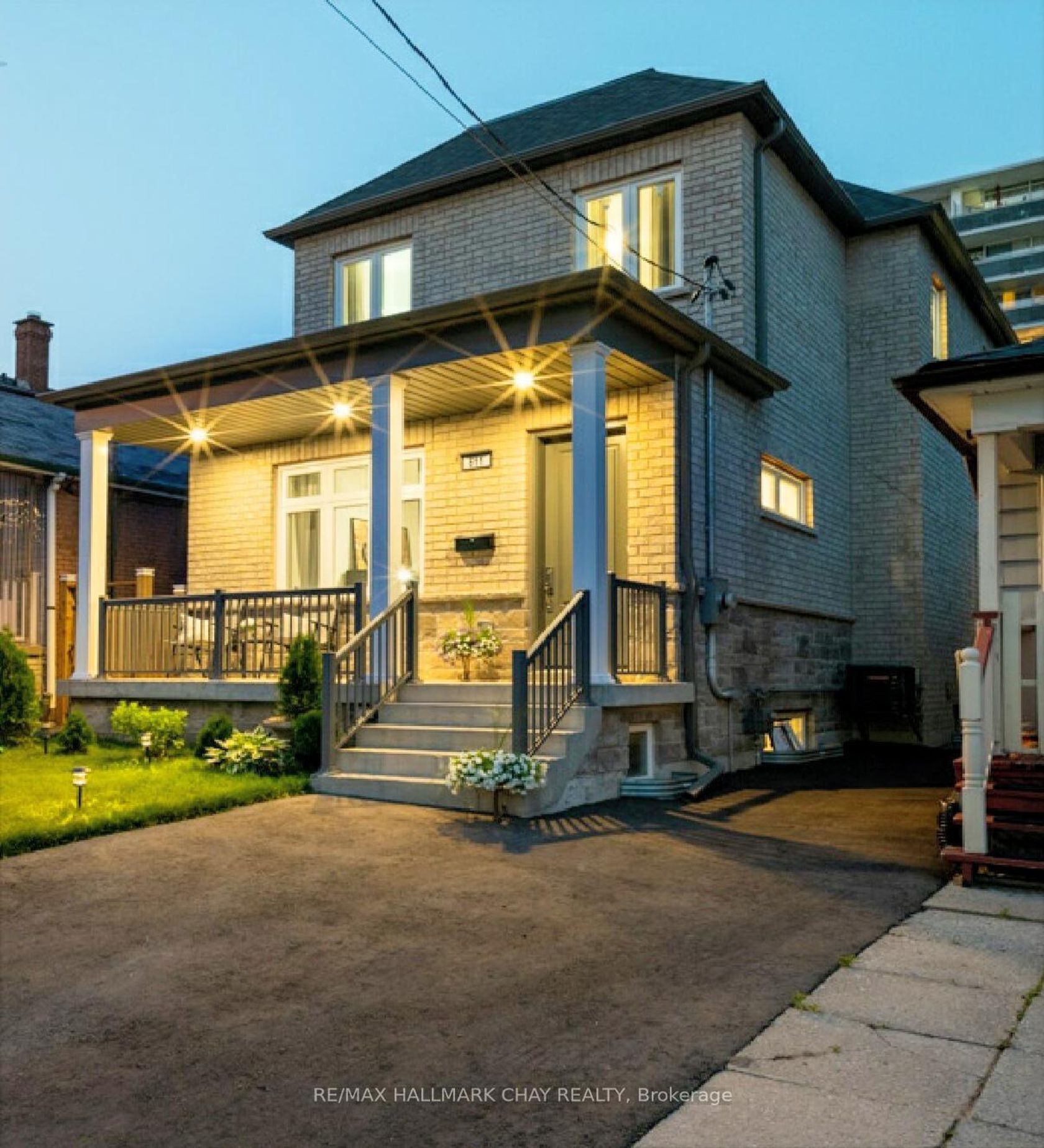 611 Northcliffe Boulevard, Oakwood Village, Toronto by Loree Meneguzzi Real Estate 611 Northcliffe Boulevard, Oakwood Village, Toronto