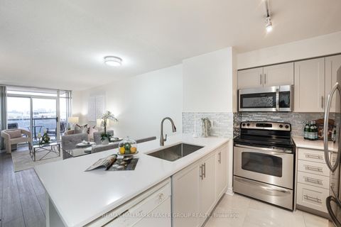 Photo 4 at 512 - 8 Mondeo Drive, Dorset Park, Toronto