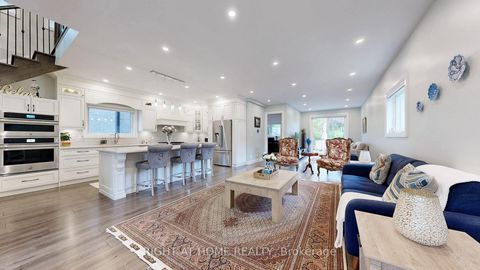 Photo 6 at 88 Glentworth Road, Don Valley Village, Toronto