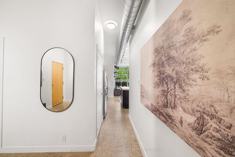 Photo 4 at 212 - 510 King Street E, Moss Park, Toronto